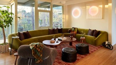 You Need to Start Now — This Is the 6 Week Organizing Schedule to Follow to Get Your Home Ready for Christmas