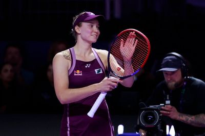 WTA Finals live: Rybakina topples Sabalenka to win biggest payday in women’s tennis history
