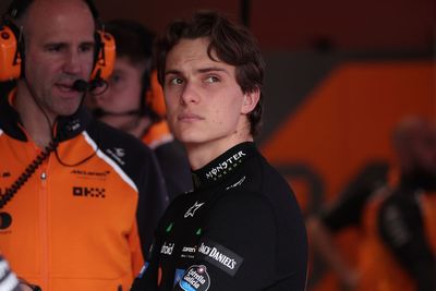 Oscar Piastri hands Lando Norris title boost after crashing out of sprint