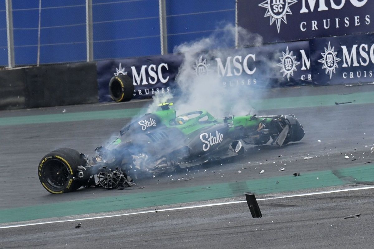 Gabriel Bortoleto Involved In Violent Crash During gabriel-bortoleto-involved-in-violent-crash-during