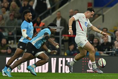 England 38-18 Fiji: Arundell scores on Twickenham return as hosts capitalise on man advantage with six-try win