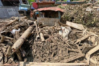 Super Typhoon Fung-wong batters Philippines coast ahead of landfall as nearly a million people evacuated