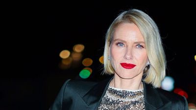 Naomi Watts' tailored blazer and sequin dress outfit formula is the look I’ve bookmarked for party season