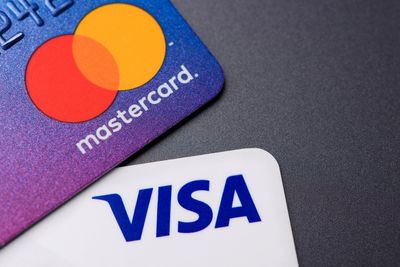 Visa, Mastercard Near Historic Settlement With Merchants: Could Cut Fees, Let Stores Reject Rewards Cards