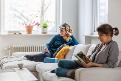 A wearable for depression? Our honest review of the NHS-backed Flow Neuroscience Headset