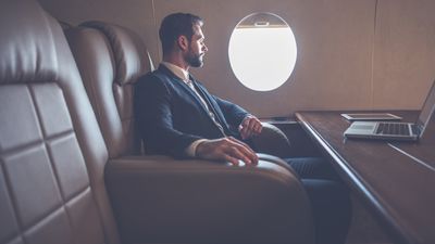 Here’s How Long It Takes the Average American To Earn What a Billionaire Makes in One Day