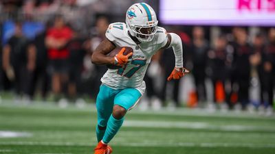 NFL Insider Reveals Bills’ Big-Time Trade Offer Dolphins Turned Down for Jaylen Waddle
