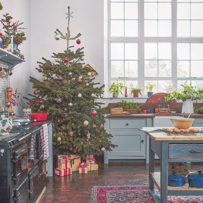 Kitchens deserve Christmas trees too – these 4 ideas will inspire a simple yet festive cooking space