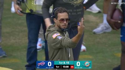 Mike McDaniel Ripped for Embarrassing Move at Start of Dolphins-Bills Game