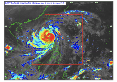 Super Typhoon Uwan Weakens, Now Passing Over La Union as 15 More Areas Marked High Risk