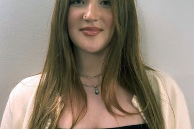 Girl, 17, ‘exposed to beheadings, shootings and porn’ joins smartphone legal action against government