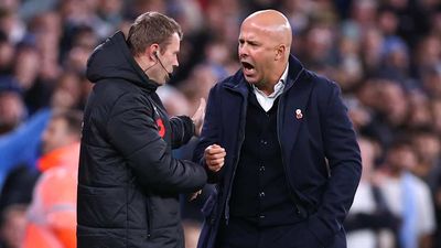 Arne Slot, Virgil van Dijk Slam ‘Obvious’ Referee Error in Man City Defeat