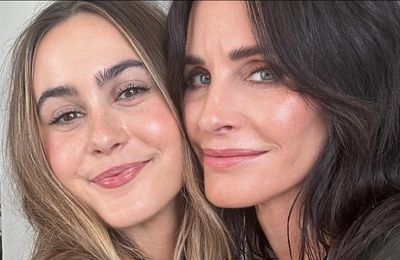 Courteney Cox gets beauty tips from daughter Coco