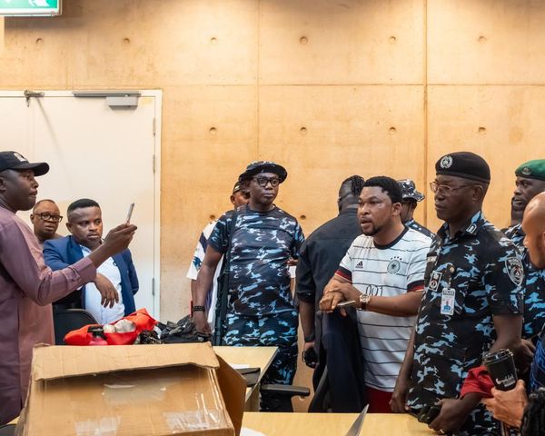 Protesters disrupt event at Nigerian museum embroiled in looted artefacts row