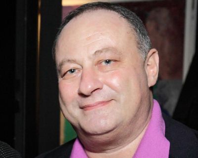 Putin ally who declared poverty had £217m of property, UK judge finds