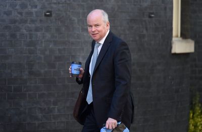 Who is Sir Robbie Gibb? Tory-linked BBC board member who 'led the charge' amid bias storm