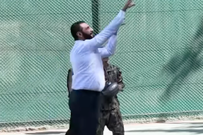 Syrian president al-Sharaa plays basketball with US officials ahead of Trump summit