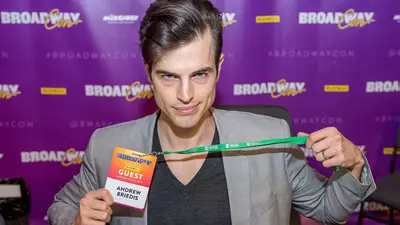 Actor discovers Netflix quietly deleted the show he starred in months ago. Now fans can’t even watch how the series ends