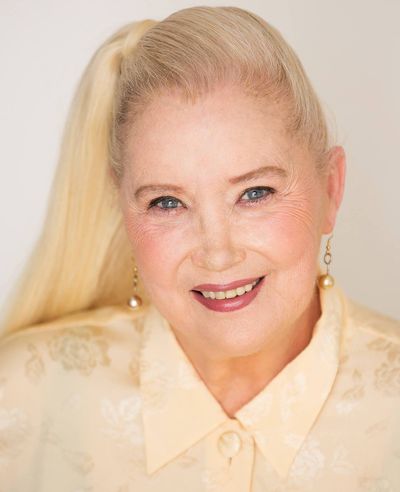 Sally Kirkland Dementia Battle: Actress in Hospice After 'Fall in the Shower' Injured Ribs and Foot