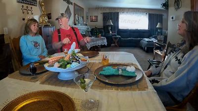 Man went to grocery store for hot dogs sees a sign at the service desk. His impulse decision made him $107,000 richer