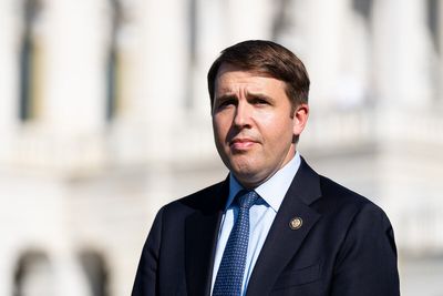 Democratic opposition to Senate deal runs party’s ideological gamut - Roll Call