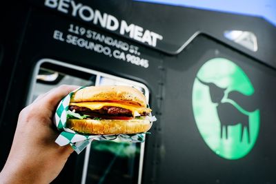 Beyond Meat Q3: Shares Sink On Earnings, Guidance As CEO Touts 'Three Important Building Blocks'