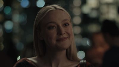 Former Child Actor Dakota Fanning Jokes About (Finally!) Not Being The Youngest Person On Set For All Her Fault