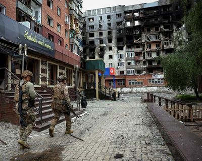 Ukraine war briefing: battle for Pokrovsk ‘raging on’ as Russia claims advance on town to east