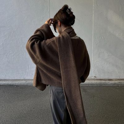 If You Loved Last Season’s Scarf Coat, This Scarf Knit Is Everything