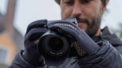 Vallerret launches new photography gloves designed for extreme conditions