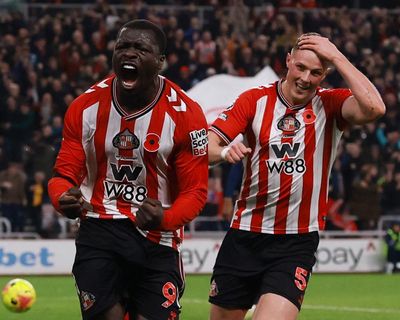Sunderland fight back with late Brobbey equaliser to hold leaders Arsenal