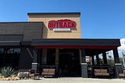 Is Outback Steakhouse Filing for Bankruptcy? 21 Stores Closed since October