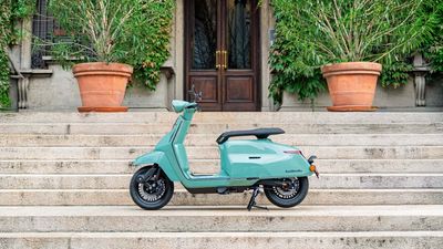 Can Electric Scooters Still Have Soul? The Lambretta Elettra S Sure Thinks So