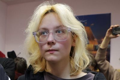 Russian teenager gets 13 more days in prison for singing anti-Kremlin songs