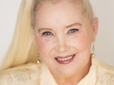 Sally Kirkland Cause of Death: Oscar Nominee Had 'Urgent Medical Care' GoFundMe