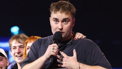 “An incredible gesture, demonstrating once again that artists absolutely understand how vital grassroots music venues are to their careers and to their communities”: Sam Fender to donate his Mercury winnings to the Music Venue Trust