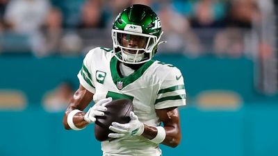 Jets' Garrett Wilson will miss three to four weeks due to a knee injury suffered in Week 10