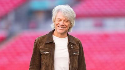 Five Years Later, I Keep Returning to Jon Bon Jovi’s Christmas Tree – And It’s Still the Most Beautiful Lesson in Timeless Holiday Design