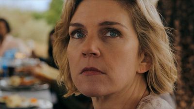 What is the release date for Pluribus episode 3 on Apple TV?