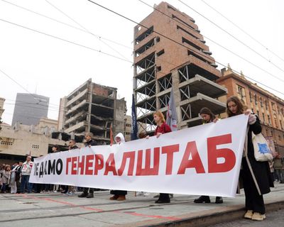 Thousands protest Jared Kushner-linked development on site of bombed-out Belgrade building