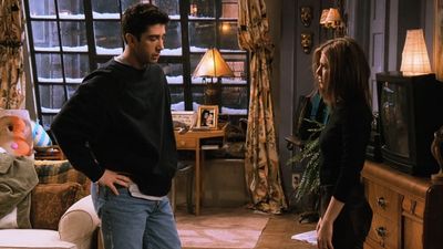 Jennifer Aniston Is Keeping The Friends ‘On A Break’ Debate Alive, But Whose Side Is She On Anyway?