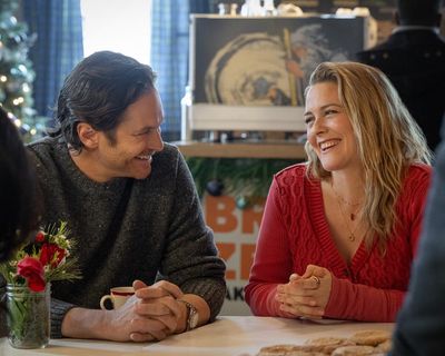 A Merry Little Ex-Mas review – Netflix’s season of cheap Christmas spirit starts with a shrug