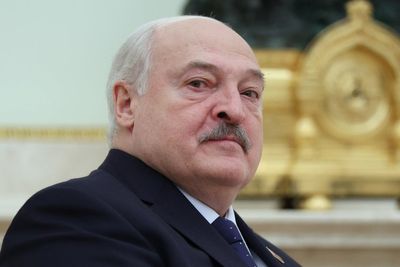Lukashenko threatens to take 1,000 trucks at border