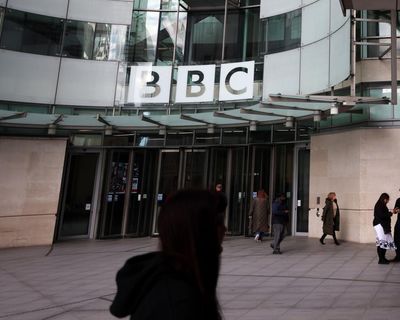 BBC prepared to apologise to Trump to resolve billion-dollar legal threat