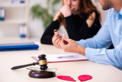 This Is The #1 Predictor Of Divorce In 2025, According To Lawyers