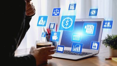 8 Financial Tools Child-Free Couples Aren’t Using—But Should