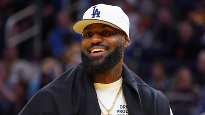 Lakers Make Key Roster Move With LeBron James As He Eyes Season Debut