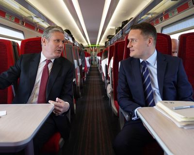 If No 10 briefer is found Keir Starmer will sack them, Miliband says