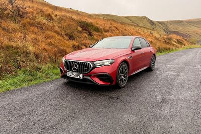 Mercedes-AMG E 53 Hybrid 4MATIC+ Night Edition Premium Plus review: In the time you take to read its full title, the car is at 62mph
