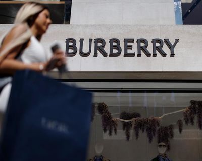 Burberry bosses urge Rachel Reeves to reinstate tax-free shopping for tourists